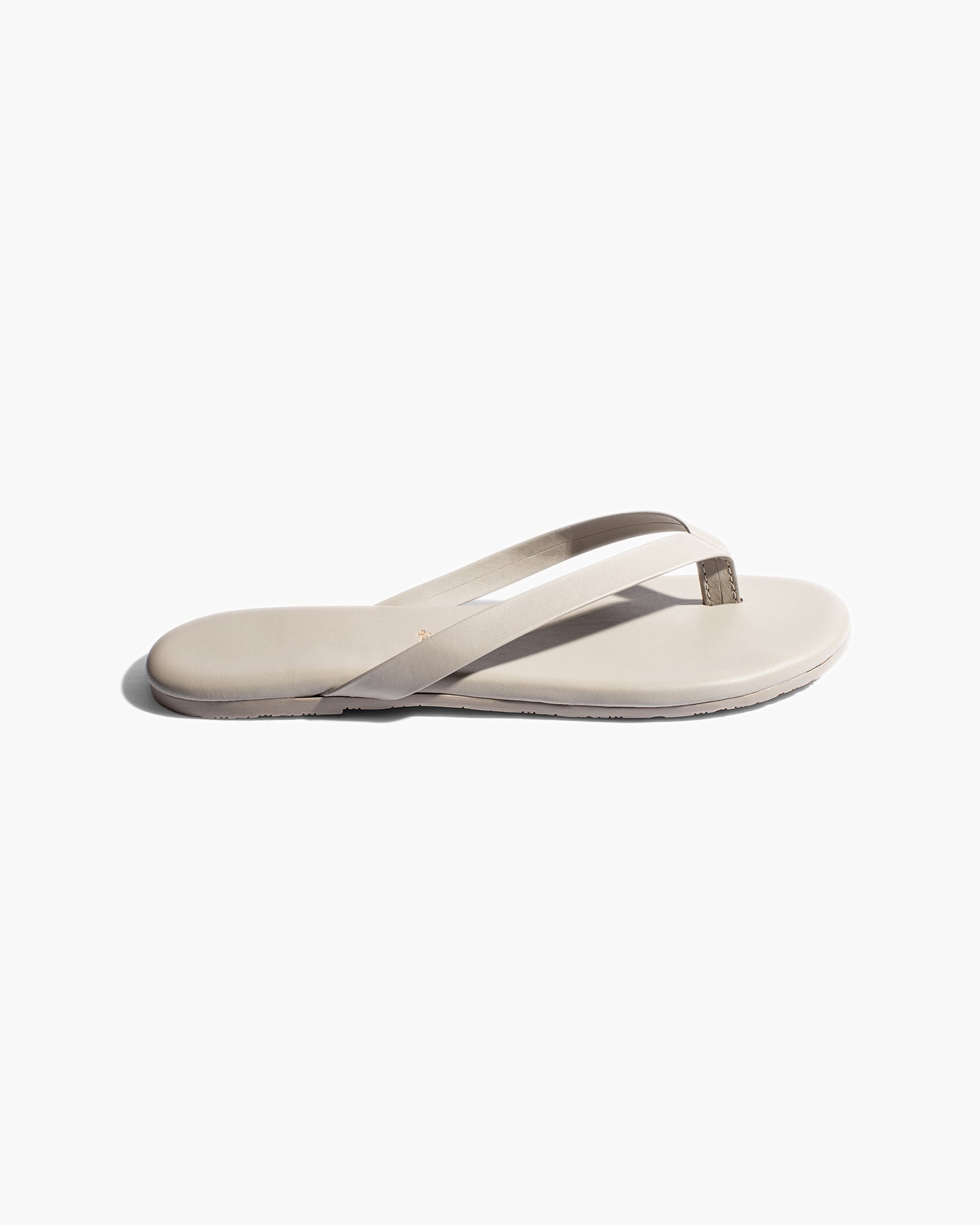 White Women's TKEES Boyfriend Flip Flops | 895307-ZLF