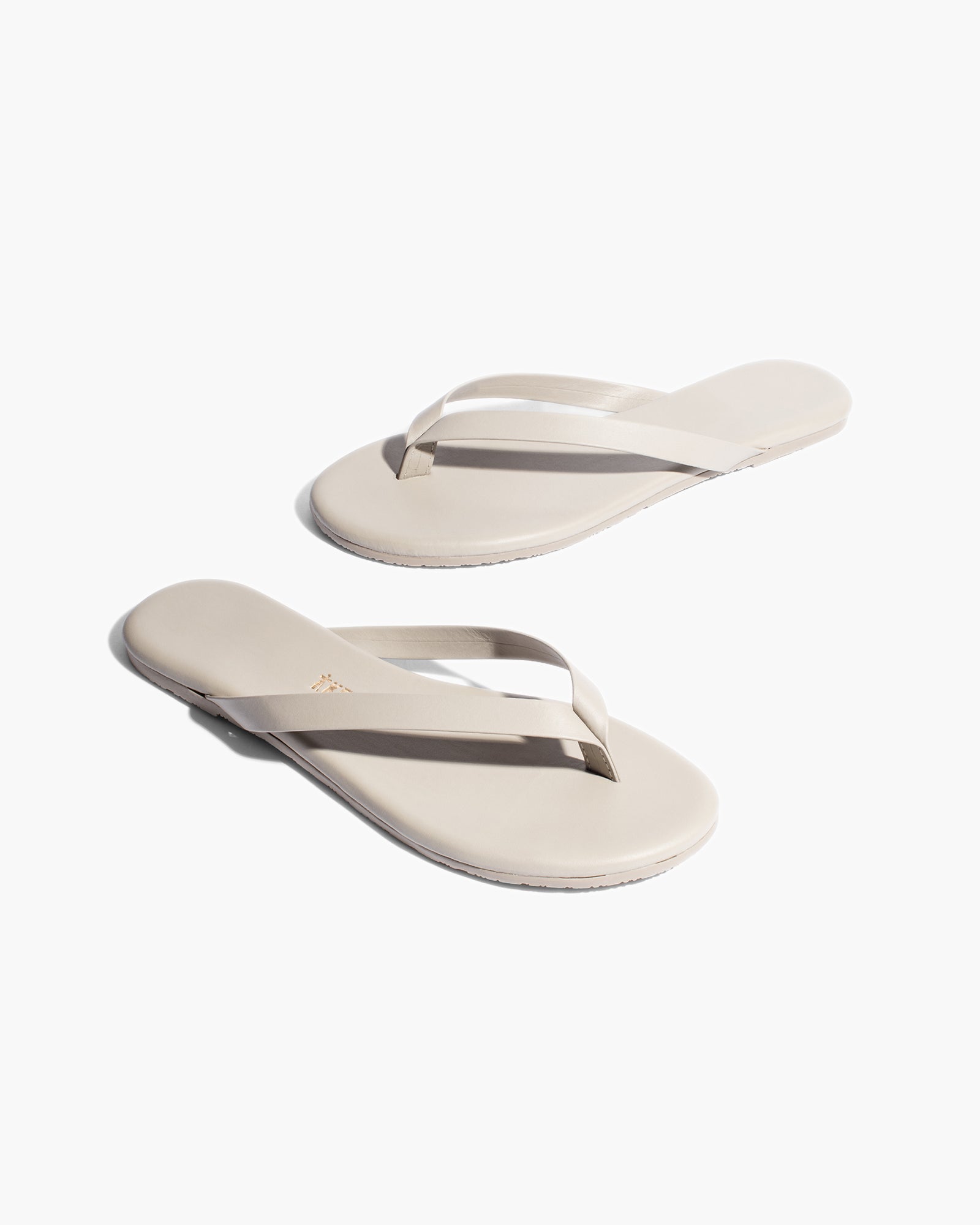 White Women's TKEES Boyfriend Flip Flops | 895307-ZLF